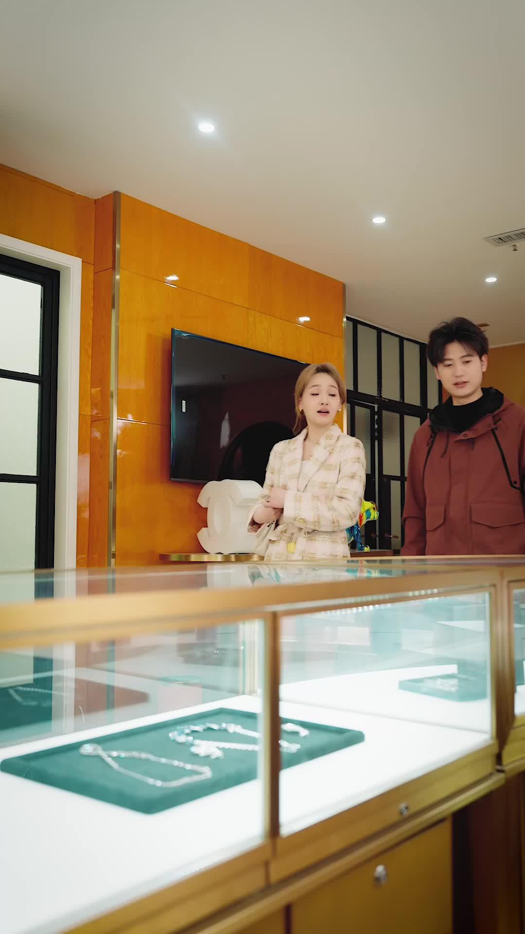 EP. 68 - เจ้าบ่าวแค้นช้ำ หนีตายไปเป็นมหาเศรษฐี